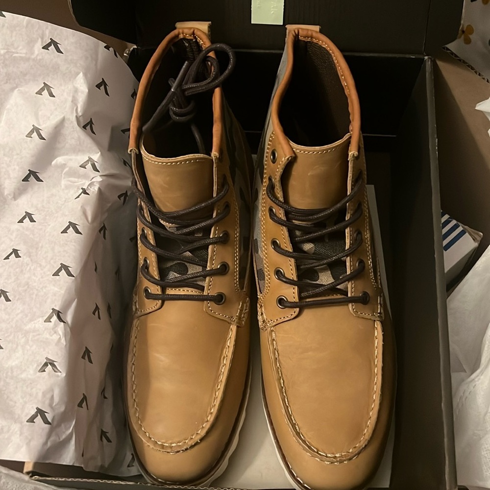 Territory Men's Boone Moc Toe Ankle Boot size 12